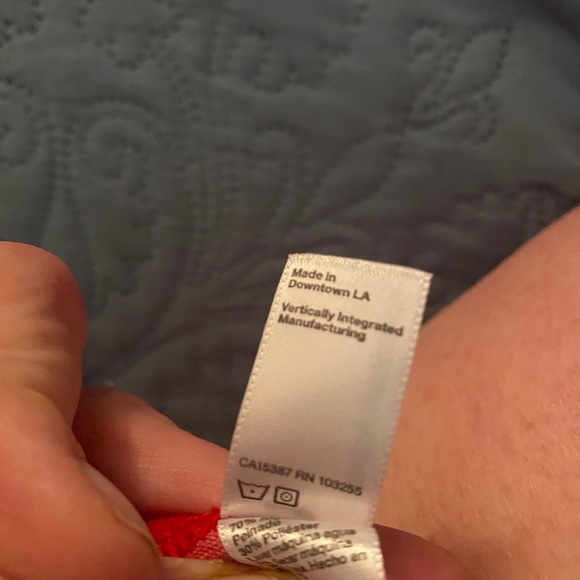 Unisex XL T-shirt: “Real Heroes Don’t Fight Dogs” - Picture 8 of 11